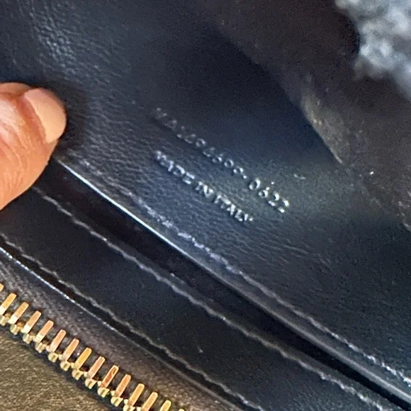 Authentic Yves Saint Laurent Black Loulou Suede & Shearling Shoulder Bag - Picture 13 of 13